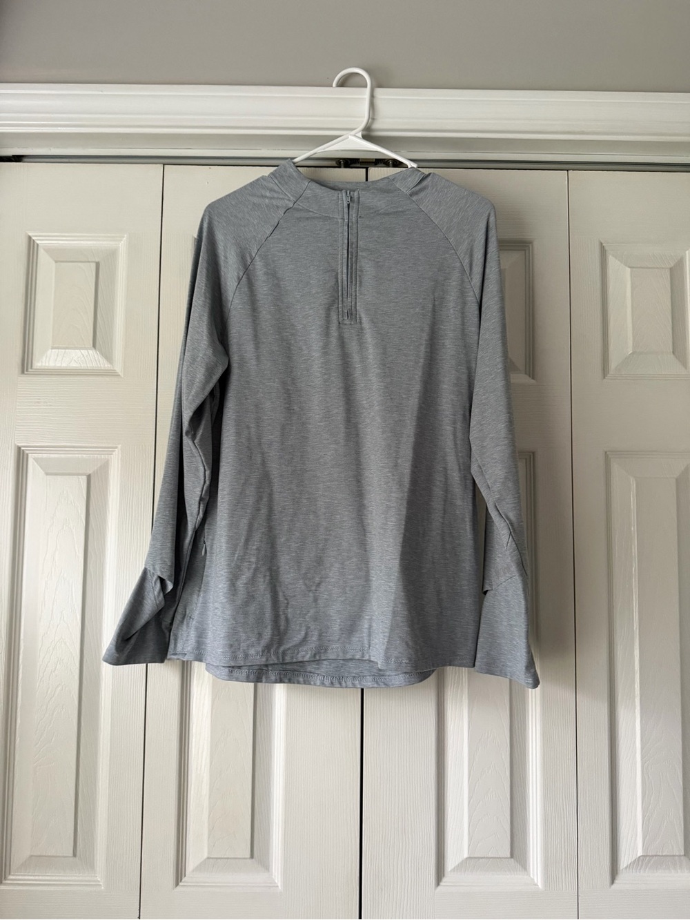 Wink Lightweight Grey Long-Sleeve Quarter-Zip Pullover